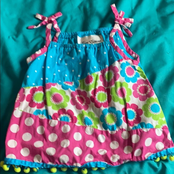 Two piece set - Picture 1 of 4